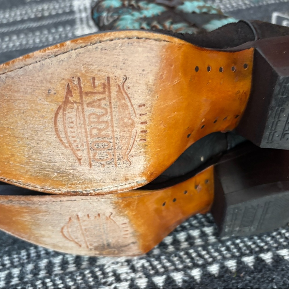 Corral Black And Turquoise Embroidered Boots - image 2